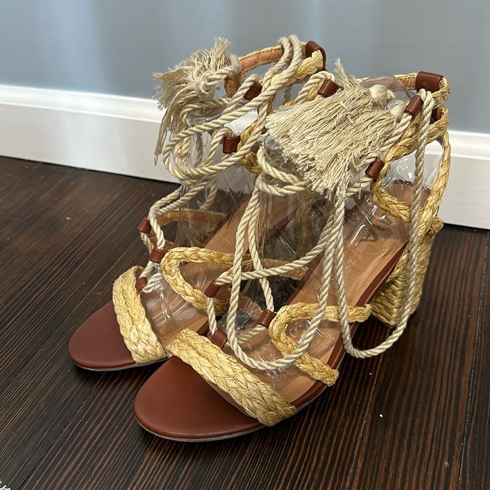 MIA Renita Raffia Heels Size 8.5